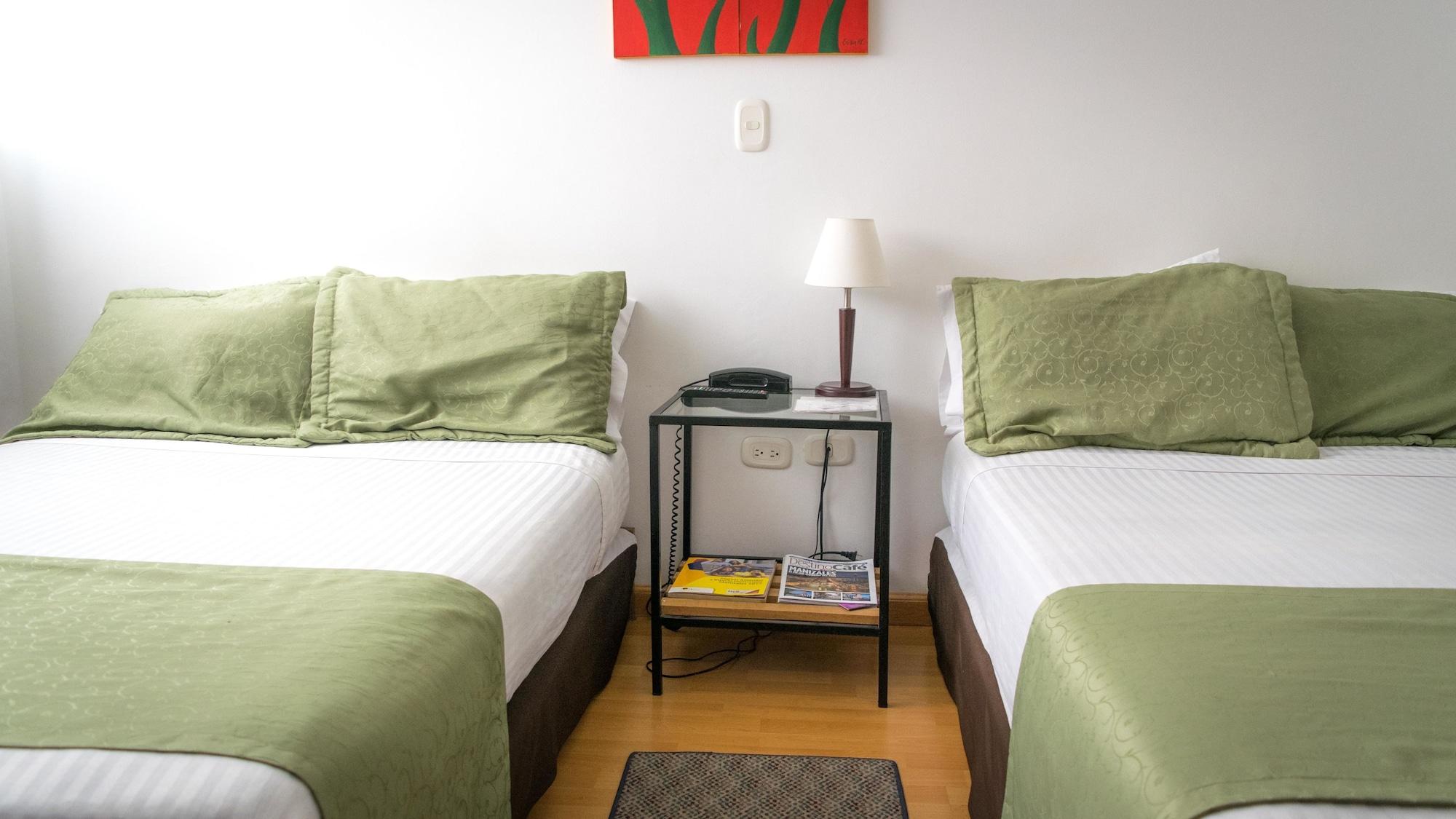 Hotel Portal De Milan مانيزاليس المظهر الخارجي الصورة