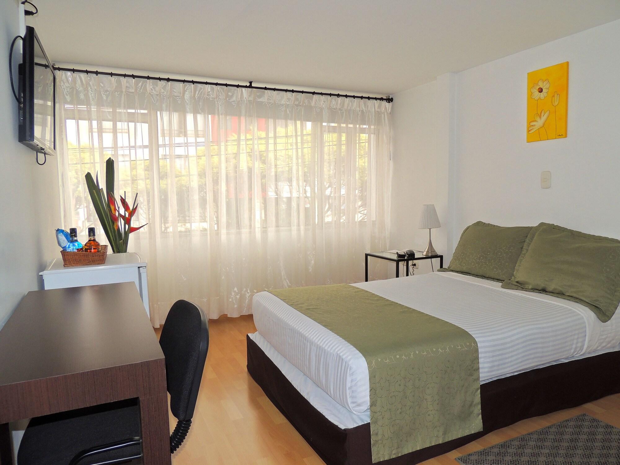 Hotel Portal De Milan مانيزاليس المظهر الخارجي الصورة